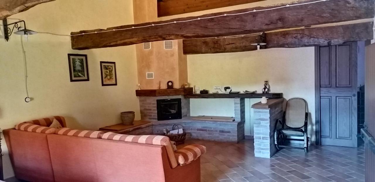 Fattoria Branciana Bed and Breakfast Rossena Exteriör bild