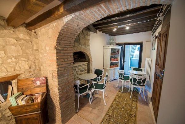 Fattoria Branciana Bed and Breakfast Rossena Exteriör bild