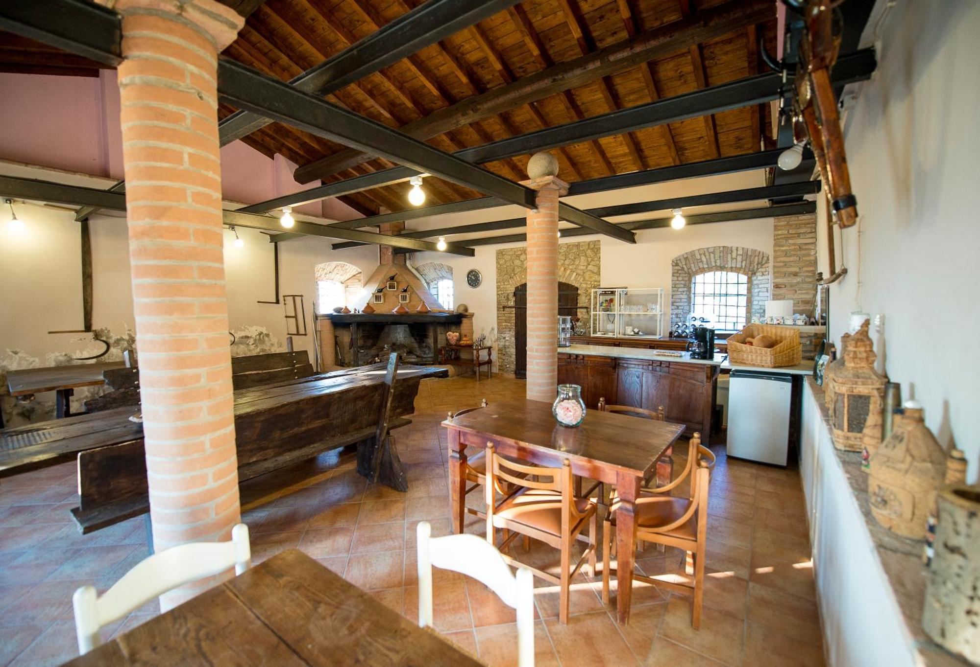 Fattoria Branciana Bed and Breakfast Rossena Exteriör bild